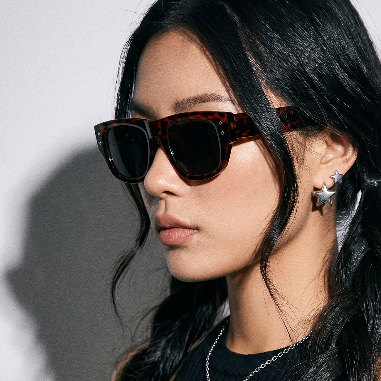 Damen modische Sonnenbrille im trendigen Rechteck-Design Brehn