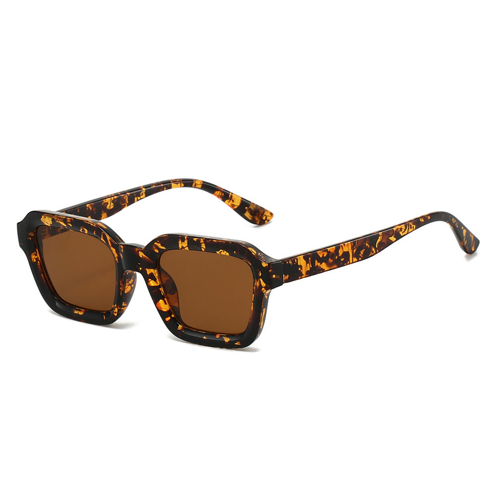 Trendige geometrische Rahmen-Sonnenbrille Brehn