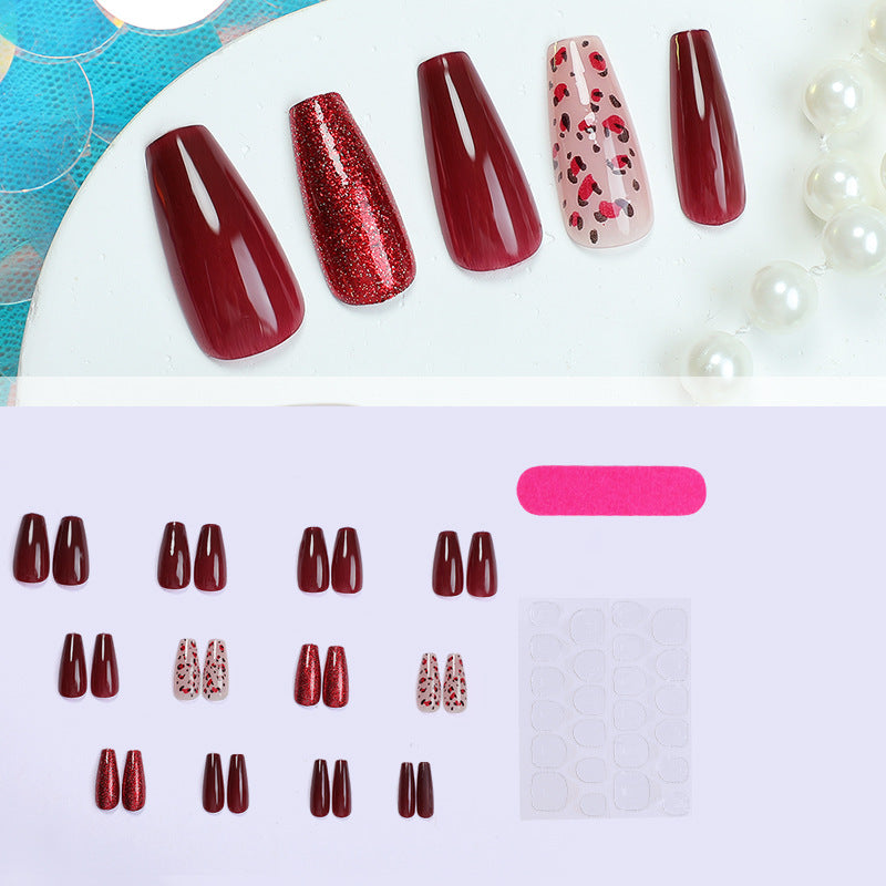 Glamouröses Press-On Nagelkunstset Brehn