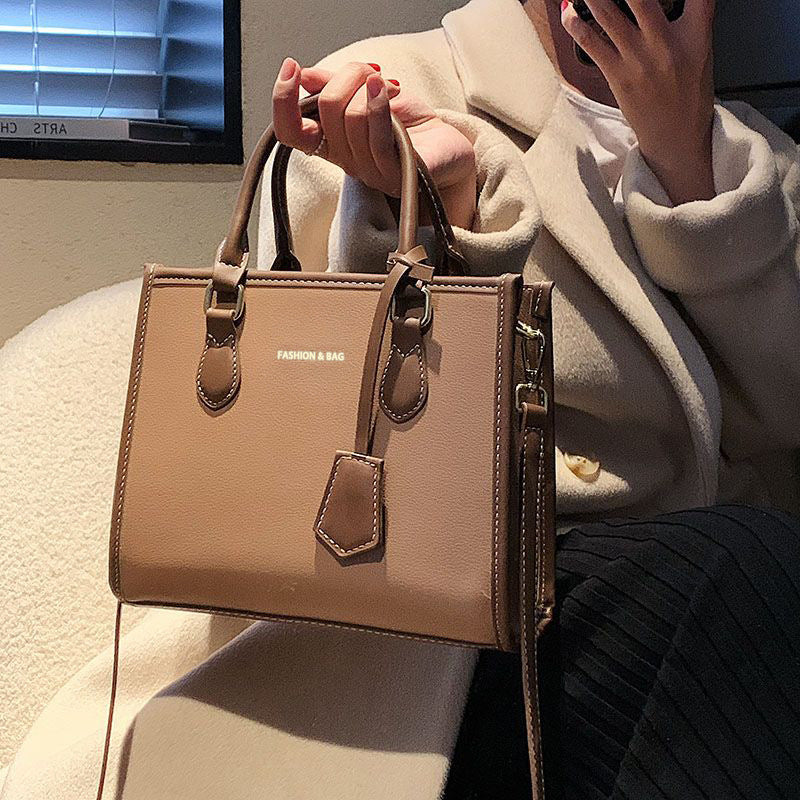 Strukturierte Handheld-Satchel Brehn