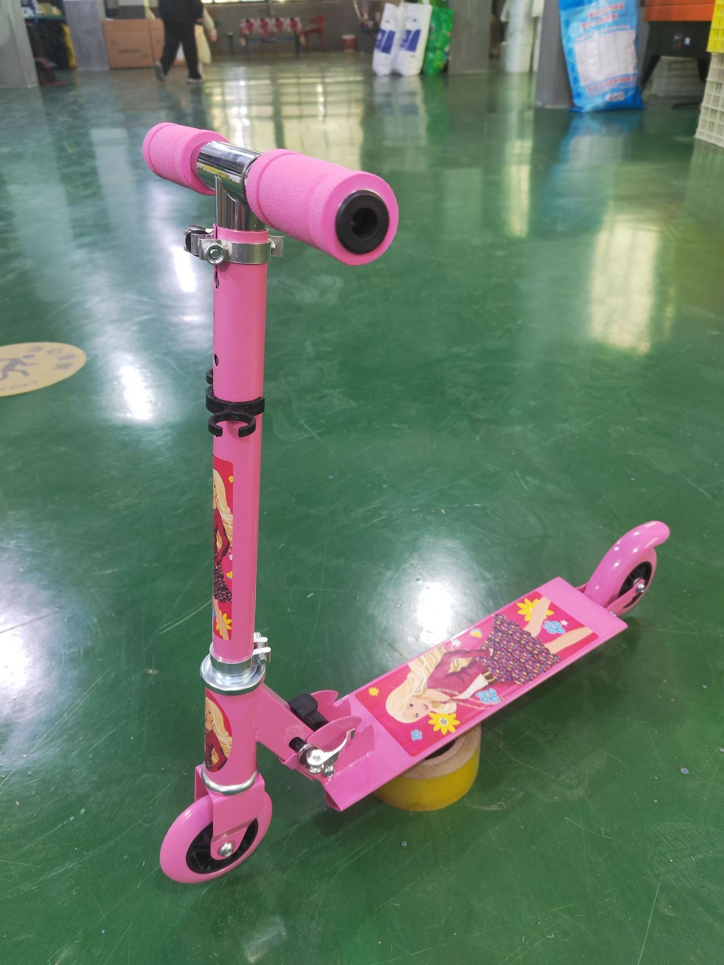 Kompakter faltbarer Kick-Scooter Brehn