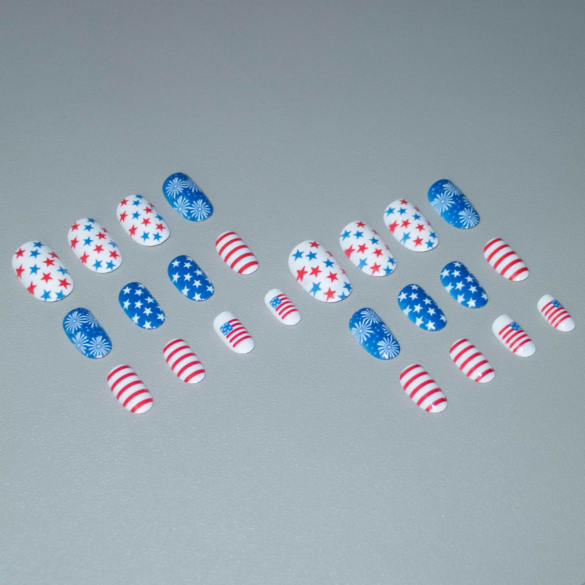 Patriotische Nagelkunst