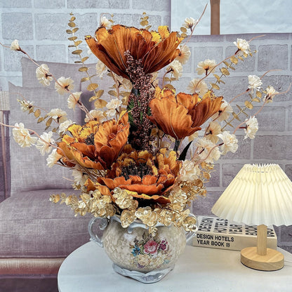 Künstliches Blumenarrangement