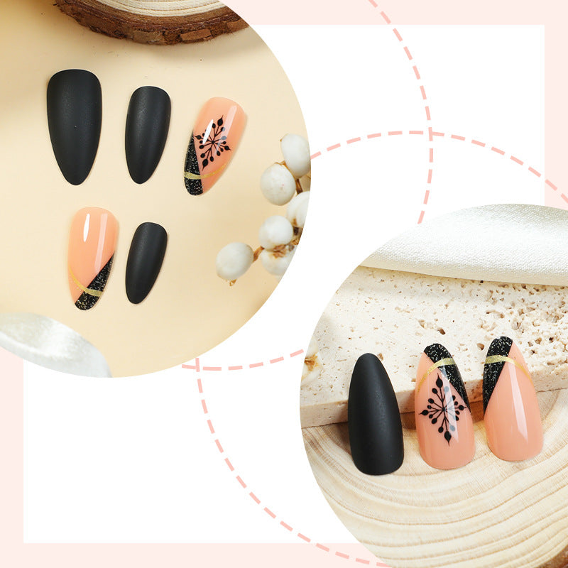 Künstlerisches Mattes Press-On-Nagelset mit einzigartigen floralen Mustern Brehn