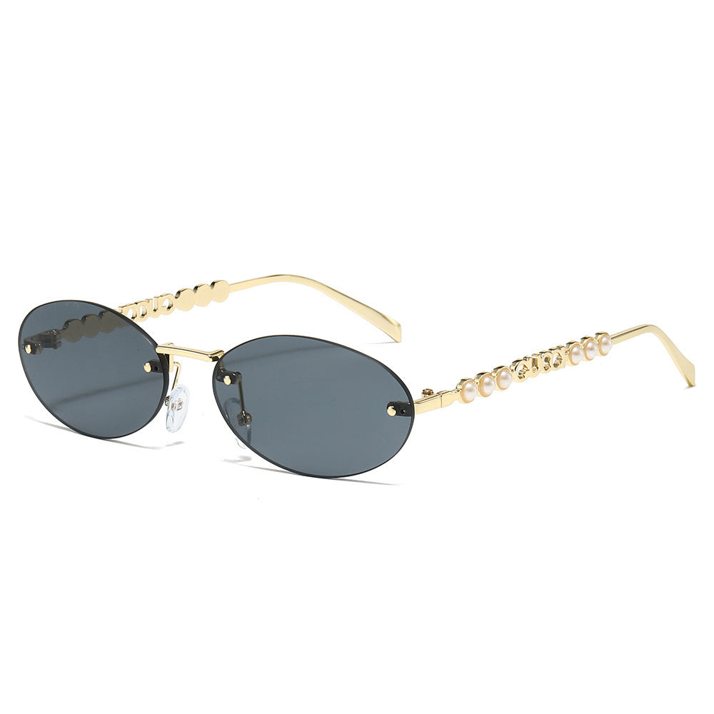 Damen modische Sonnenbrille mit ovalem Rahmen und perlenverzierten Bügeln Brehn