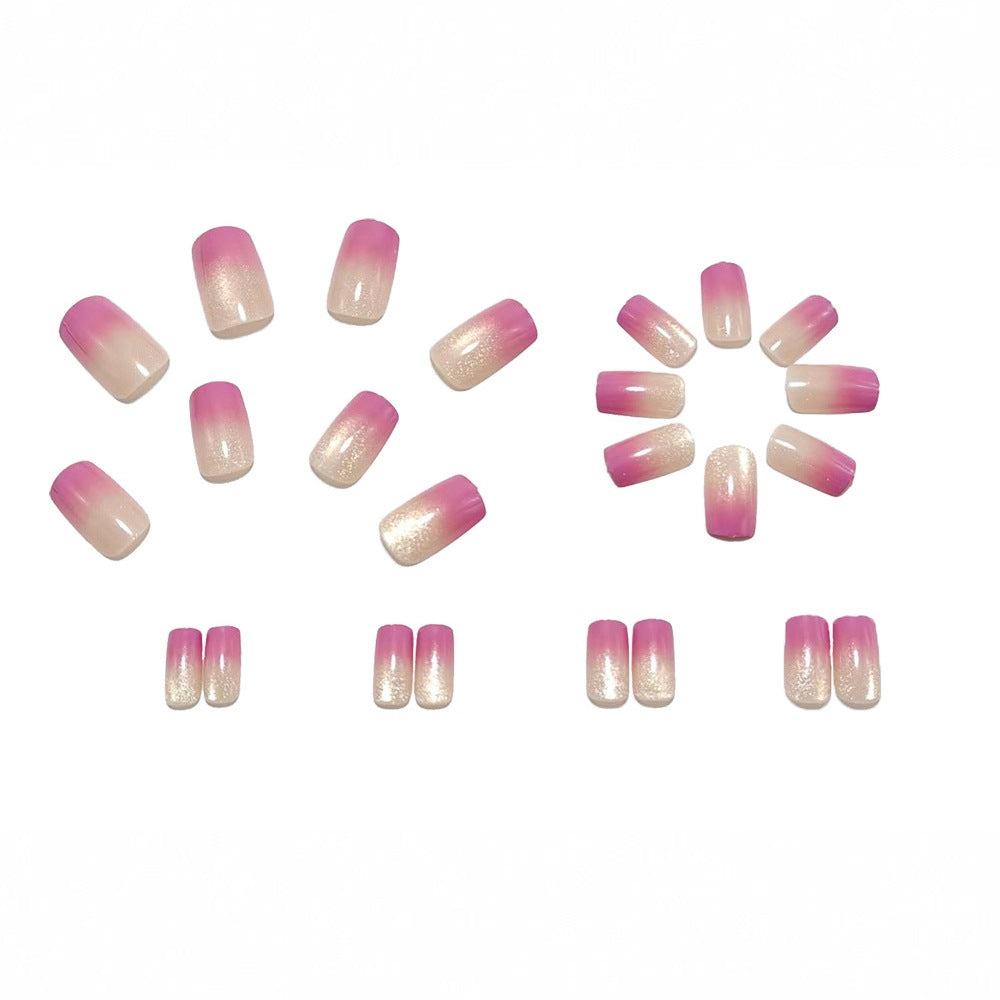 Glänzende Nagelverlängerungen mit Ombre-Effekt Brehn