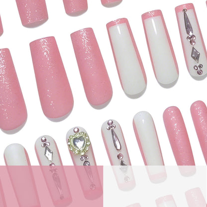 Glamouröses Nagelkunstdesign Brehn