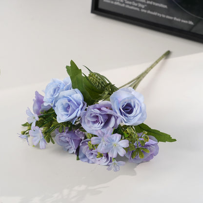 Künstliche Blumenarrangement