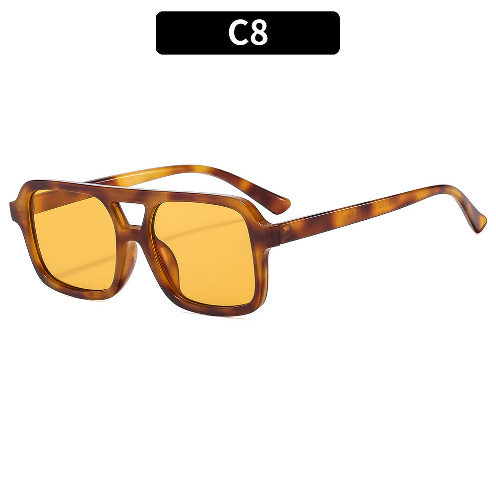 Moderne retro-inspirierte quadratische Sonnenbrille
