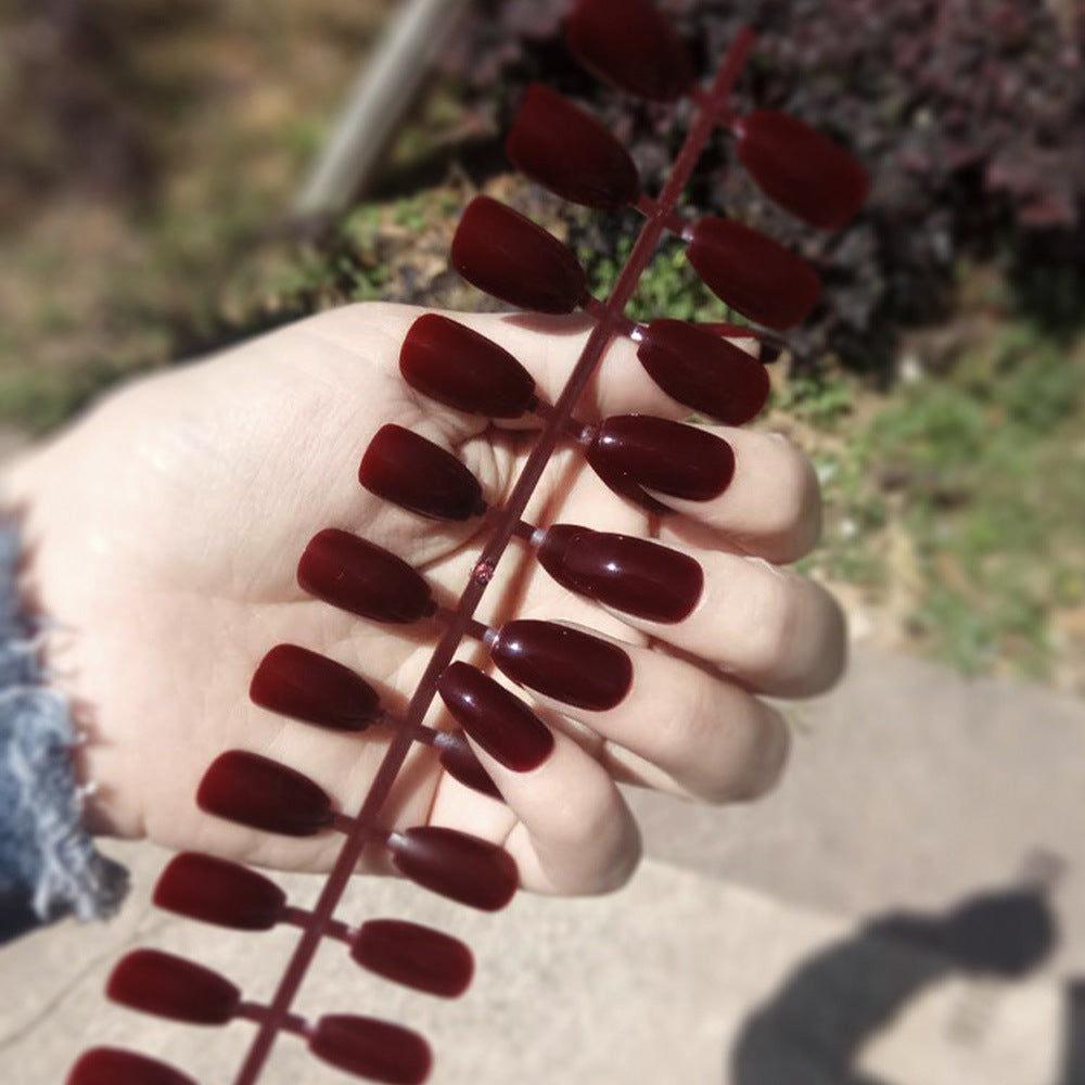 Natürliche Nagelspitzen Brehn