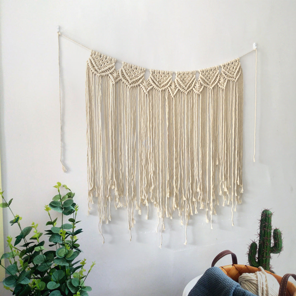 Makramee Wandbehang mit künstlerischem Design