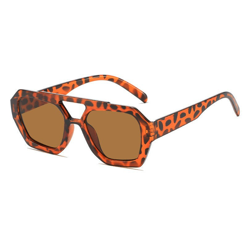 Zeitgenössische Geometrische Sonnenbrille Brehn