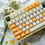 Retro-themed Mechanische Tastatur Brehn