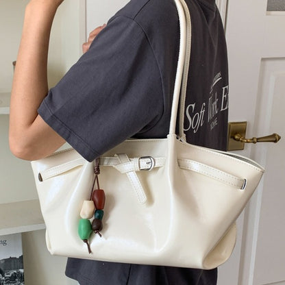 Schlanker minimalistischer Leder Tote Bag