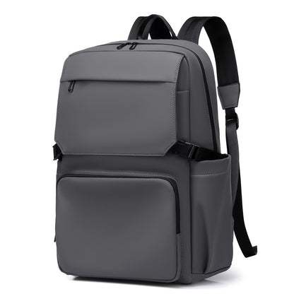 Schlanker minimalistischer multifunktionaler Rucksack Brehn