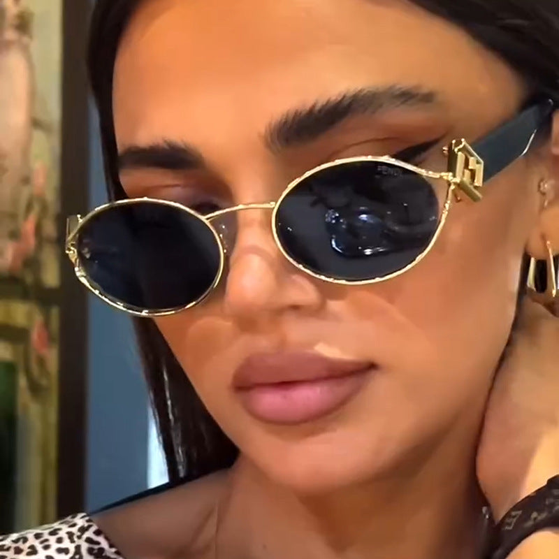 Damen modische Sonnenbrille mit elegantem Metallrahmen und UV-Schutz Brehn