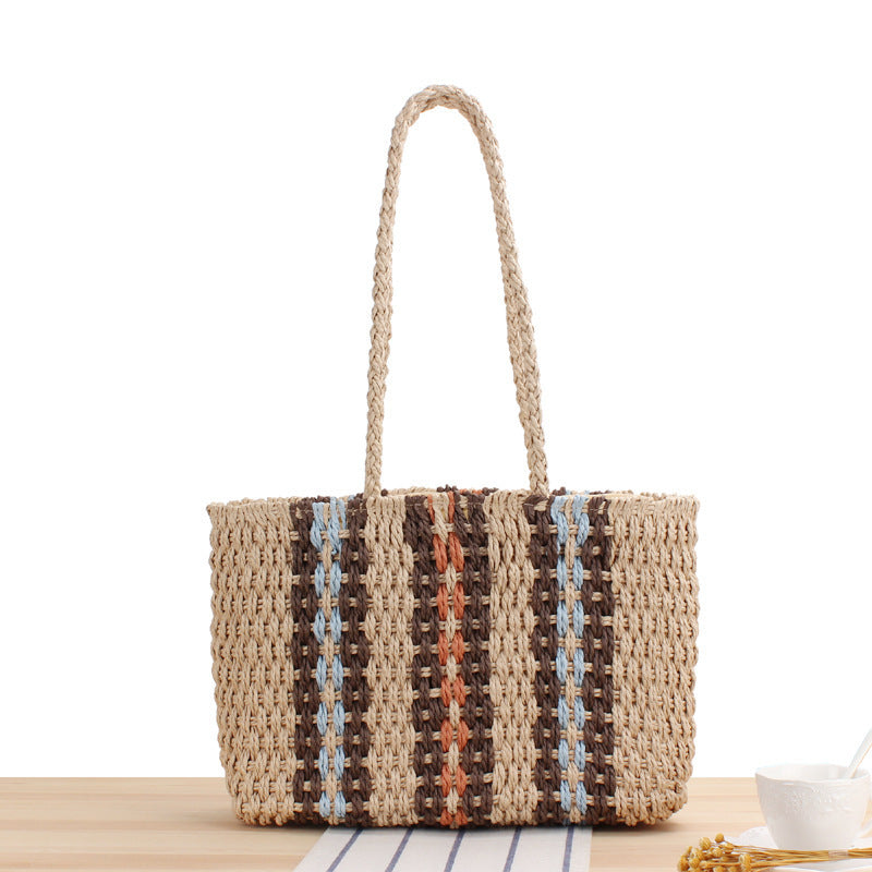 Strandtasche Im Eleganten Geflechtstil Brehn