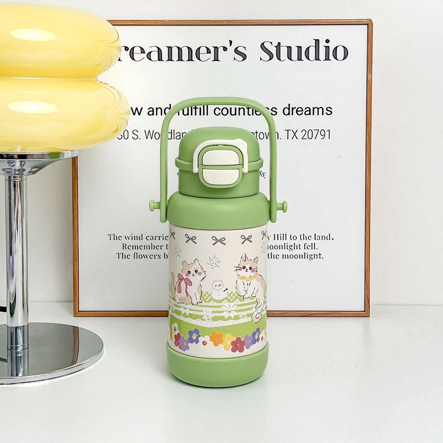 Damen Isolierte Trinkflasche mit praktischem Tragegriff und süßem Design Brehn