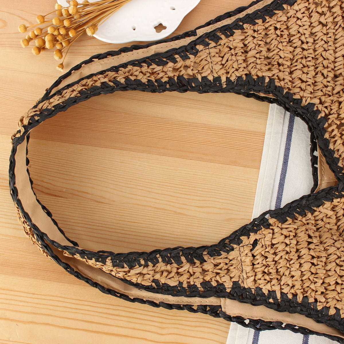 Strandschultertasche Aus Handgewebtem Naturmaterial mit Komfortablen Tragegriffen Brehn
