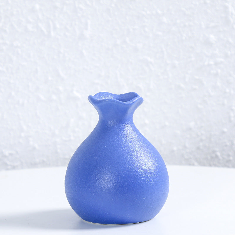 Einzigartige gebogene keramische Blumenvase Brehn
