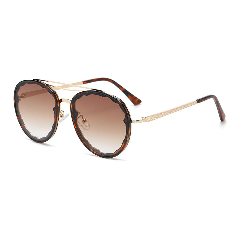 Damen Modern gestaltete Sonnenbrille im eleganten Oversize-Stil Brehn