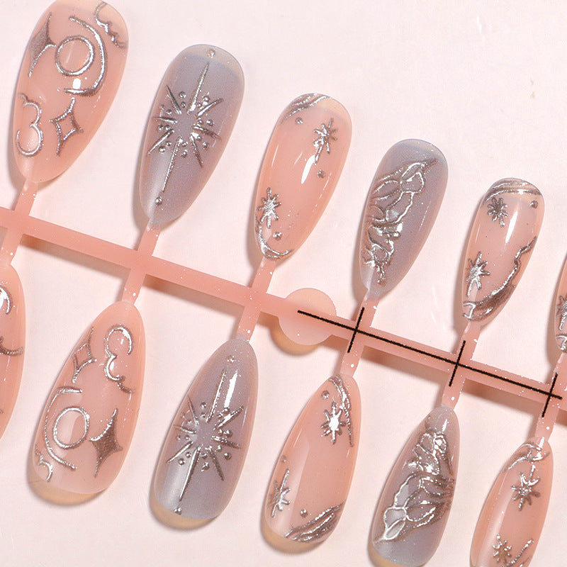 Dekorative von der Galaxie inspirierte Press-On-Nagelkunst Brehn