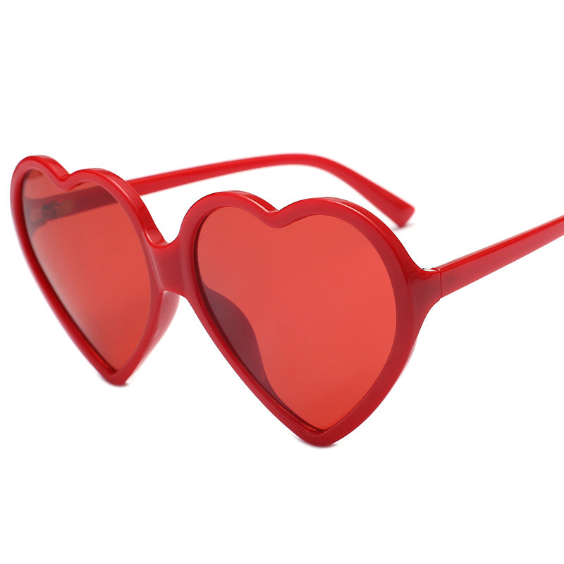 Damen Herzförmige Sonnenbrille mit stylishem Rahmen Brehn