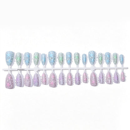 Kreatives Kunstnagelset Brehn