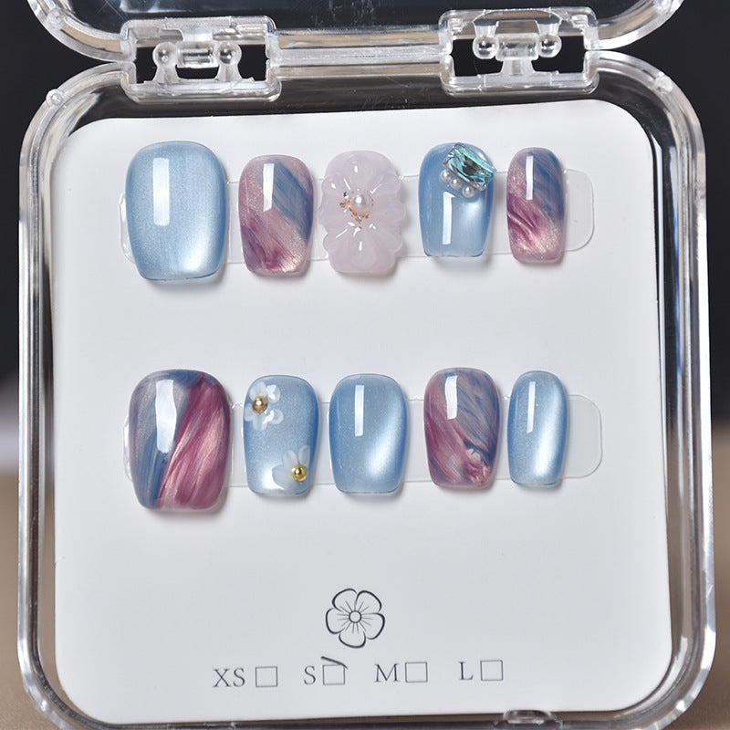 Dekorativer Floral Press-On Nagelset Brehn