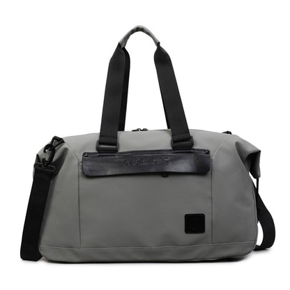 Multifunktionale Sport-Duffel-Tasche mit verstellbaren Trägern