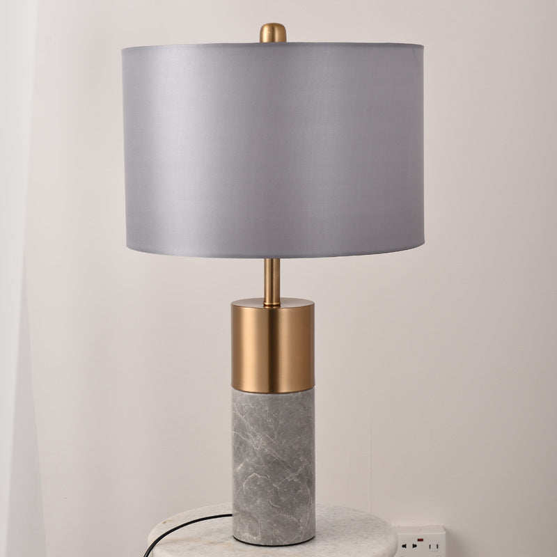 Moderne handwerkliche Tischlampe