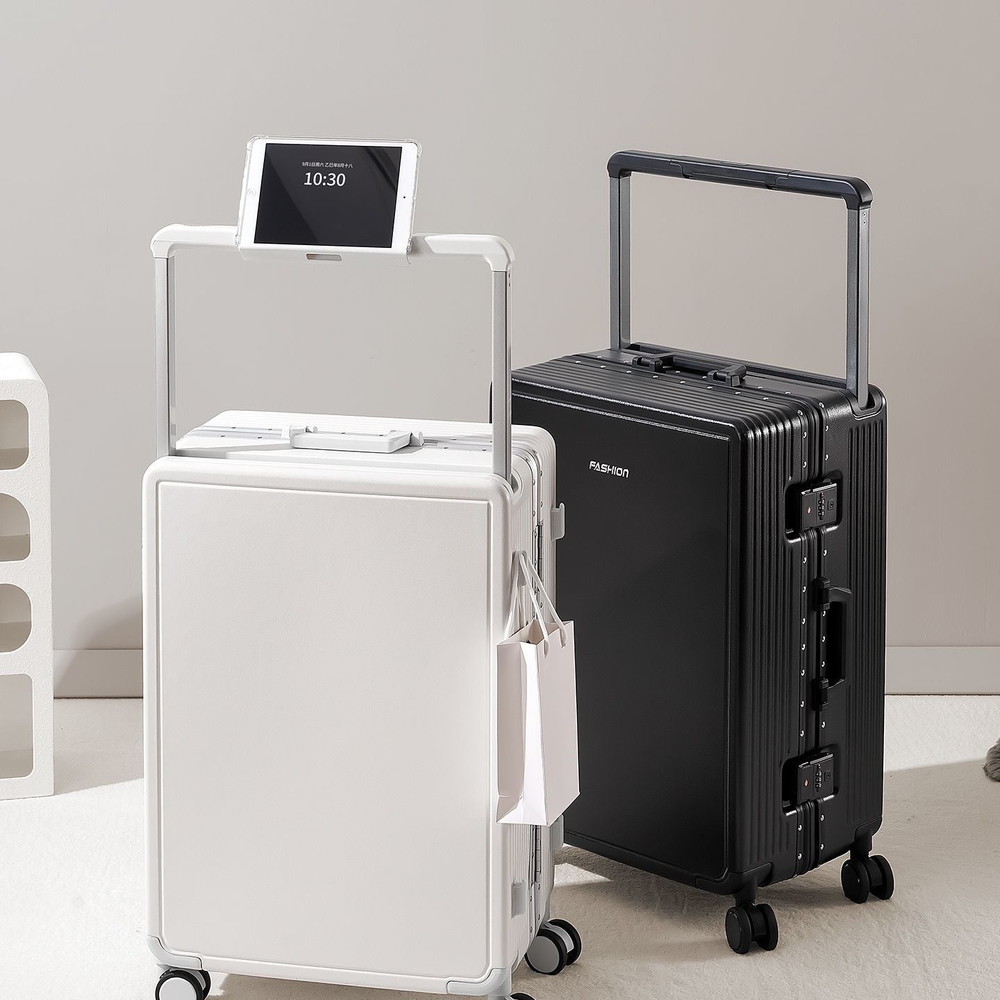 Hartschalen Trolley Mit Robustem Rollensystem Und Integrierter Sicherheit Brehn