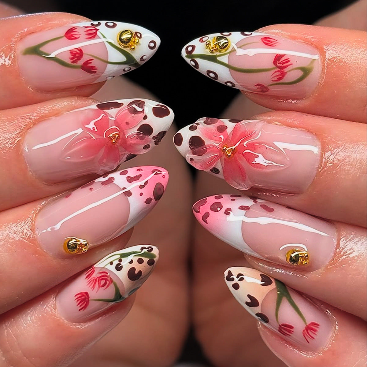 Kunstnägel Im Exquisiten Floralen Design Brehn