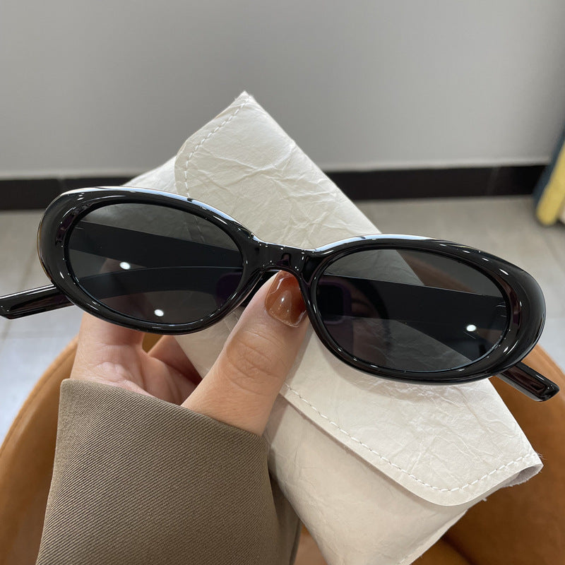 Trendige ovale Rahmen-Sonnenbrille Brehn