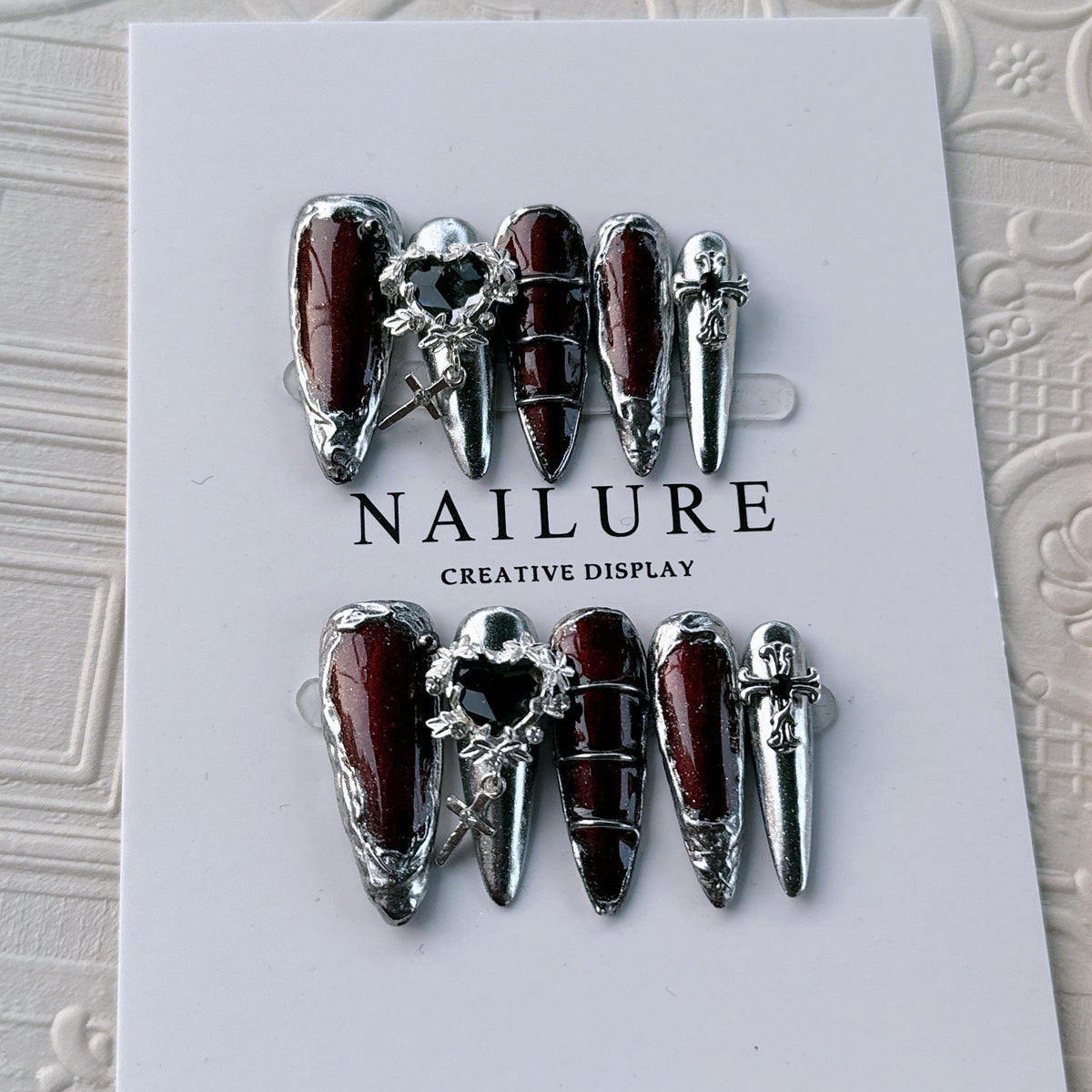 Gothic Glam Nagel Kunst Extensions