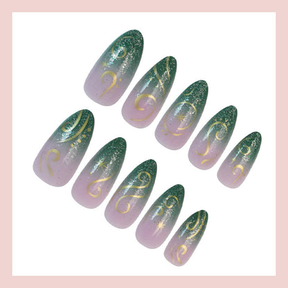 Kunstnagelset mit glitzernden Verzierungen Brehn