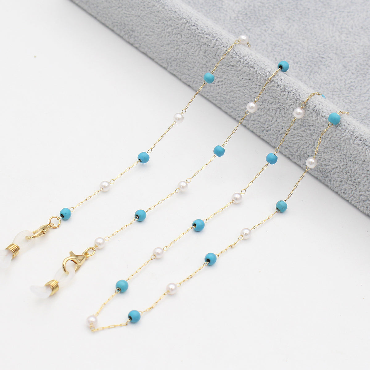 Elegante Mehrfarbige Brillenkette Brehn