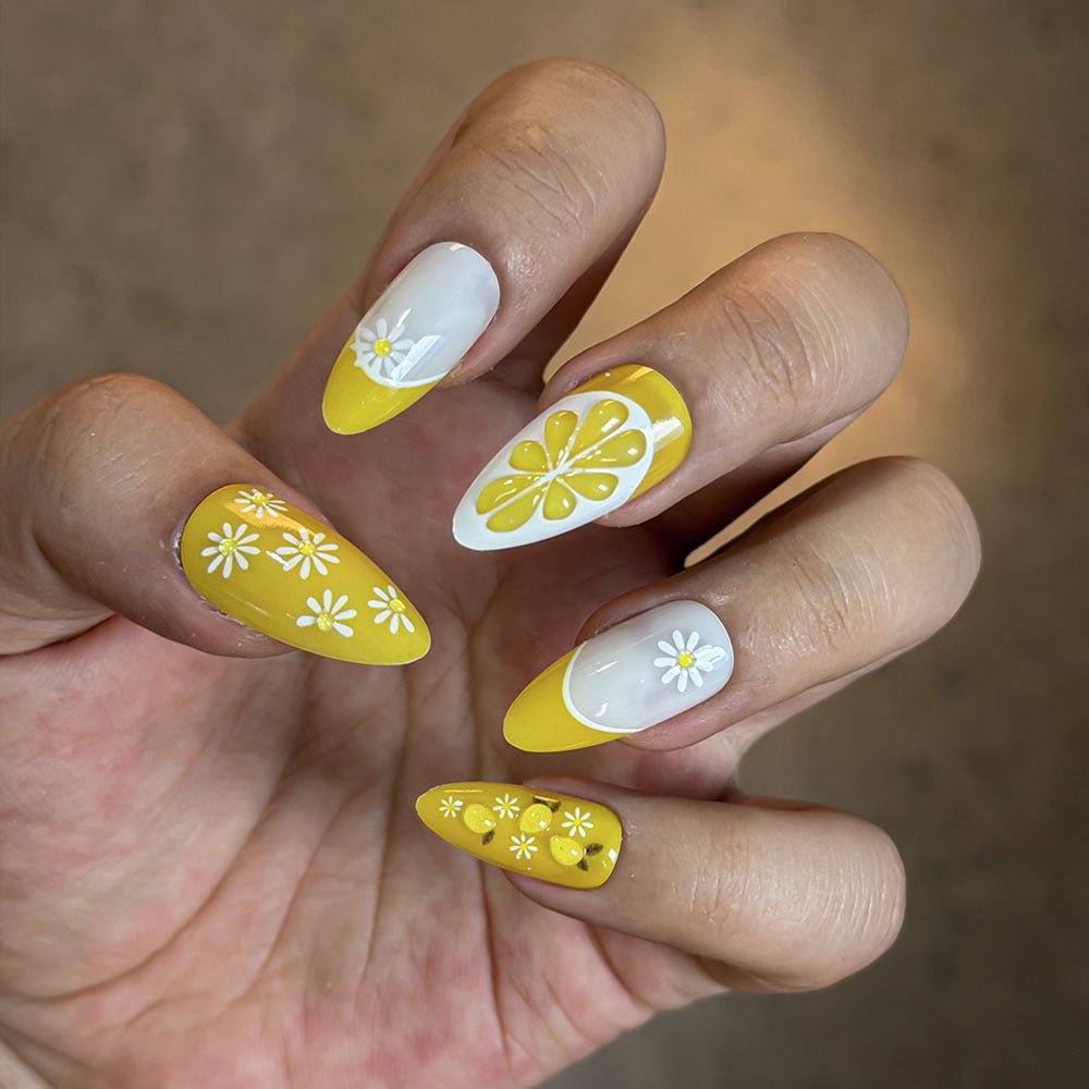 Blumenmuster Nagelset zum Aufkleben Brehn