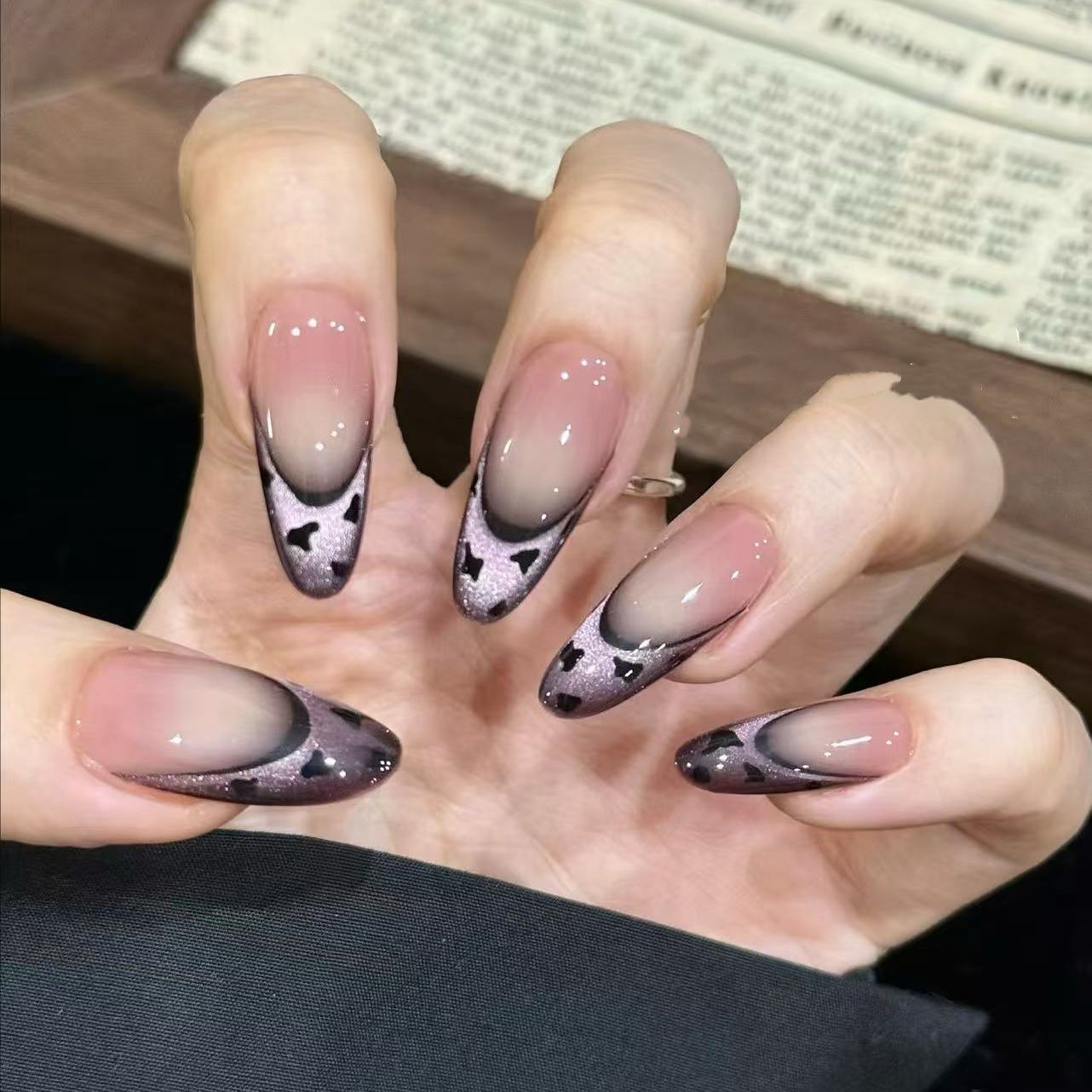 Glamouröse Gel-Nagelkunstverlängerungen Brehn