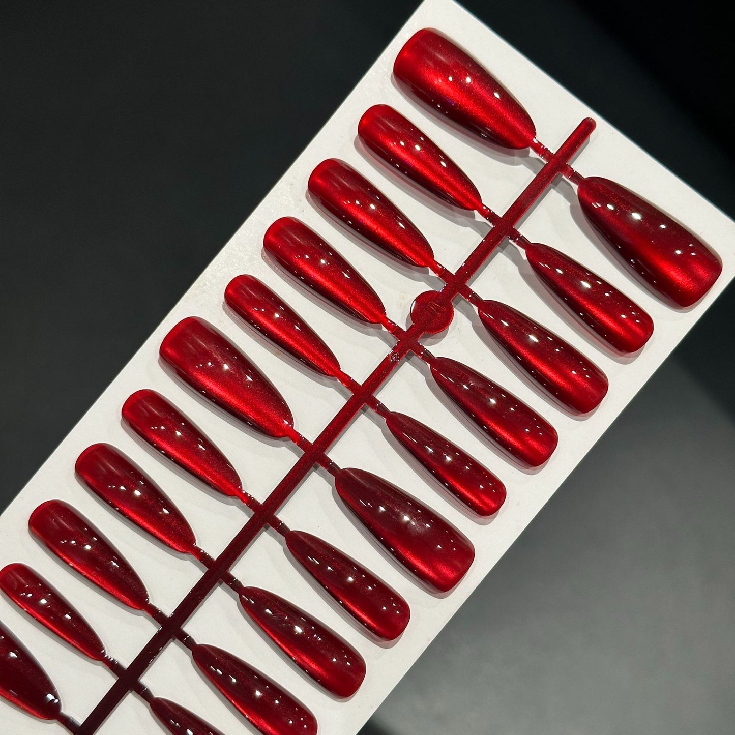 Künstliche Nagelkunst Brehn