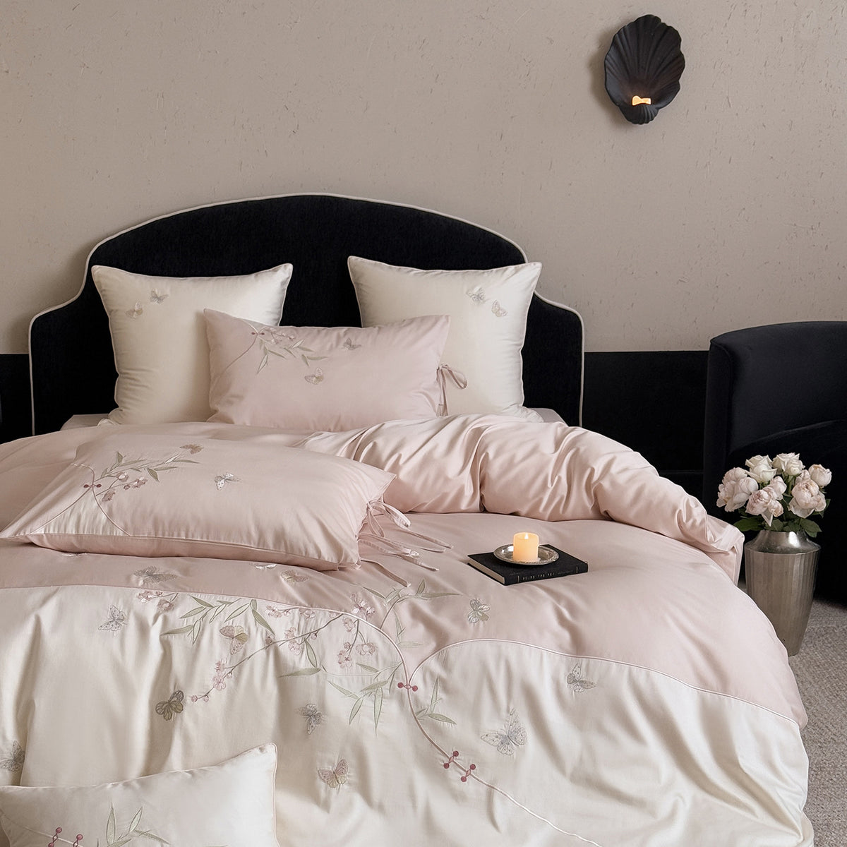 Luxuriöses Satin-Bettwäsche-Set mit floraler Stickerei Brehn