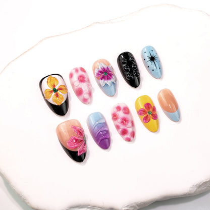 Künstlerisches florales Design Press-On Nagelset Brehn 1790636706