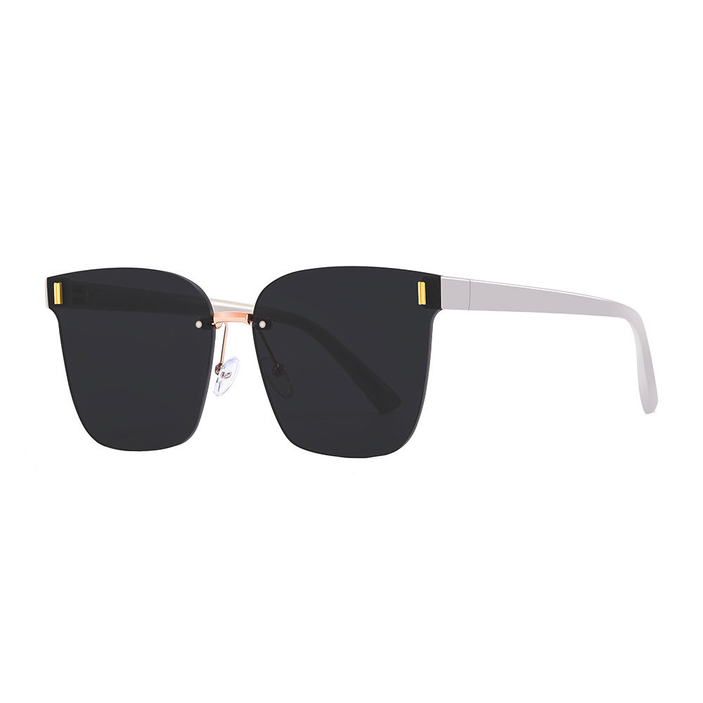 Damen Sonnenbrille im modernen Design mit breitem Rahmen Brehn