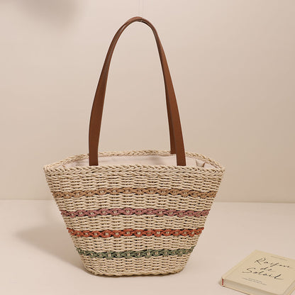 Trendige Strohtasche mit Bunten Details Brehn