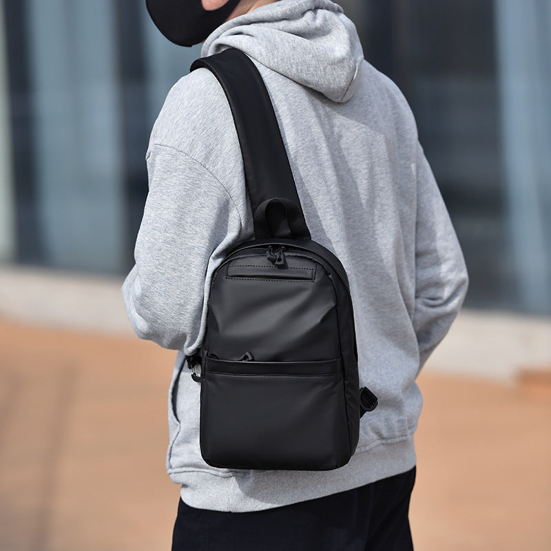 Leichter wasserabweisender Sling-Rucksack Brehn