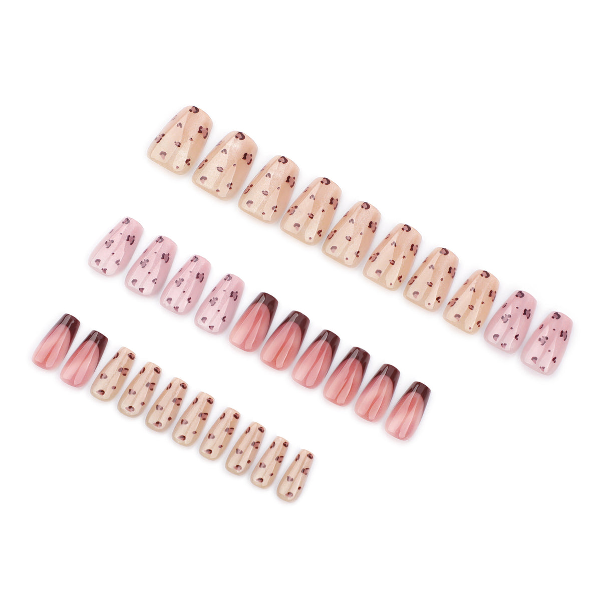 Kunstvolle Nagelverlängerungen mit elegantem Glitzer-Design Brehn