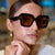 Damen quadratische Sonnenbrille mit komfortablem Kunststoffrahmen und UV-Schutz Brehn