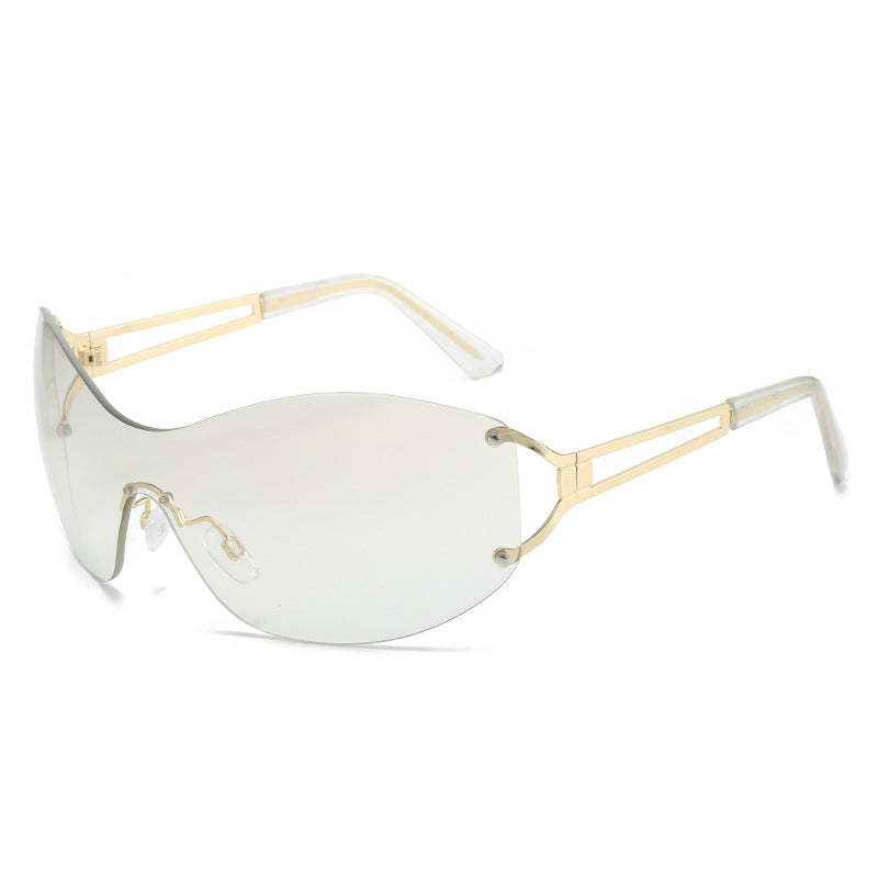 Futuristische Ultra-Wrap Sonnenbrille mit metallischen Akzenten Brehn