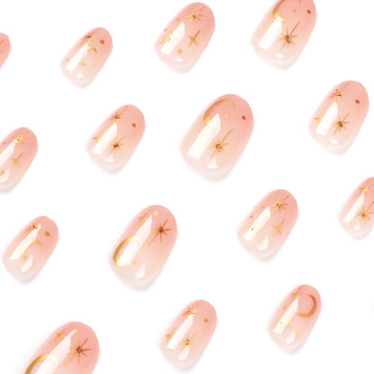Kunstvolle Nagelkunst mit Sternen- und Mondmotiven Brehn