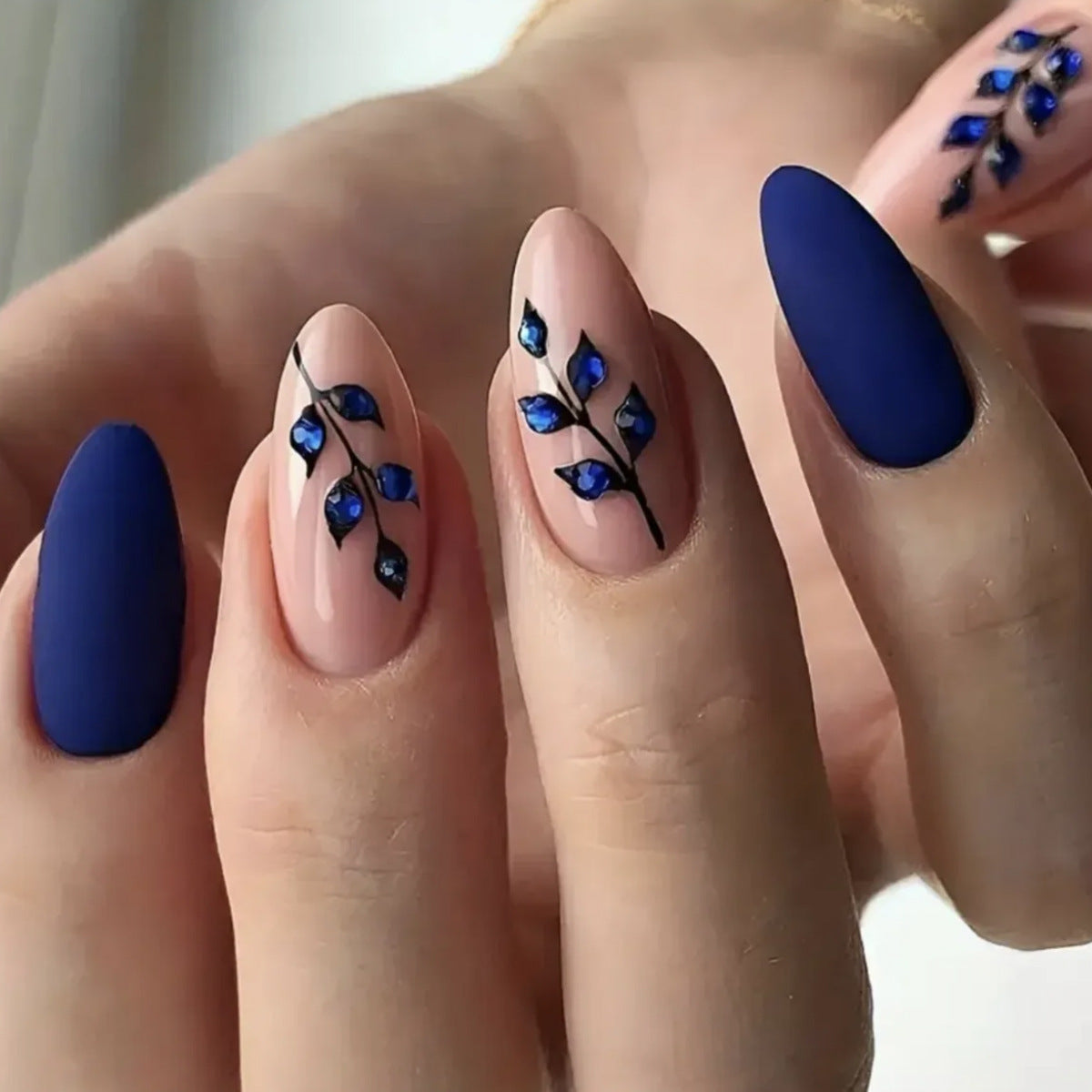 Künstlerische Nagelkunstverlängerungen Brehn 1789713398
